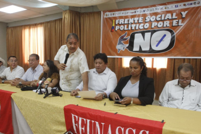 Reunión y firma de conformación de un Frente Social y Político por el NO. Participan varias organizaciones sociales y políticas.