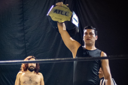 Los luchadores de AILL celebran 10 años de pasión en el ring mexicano.
