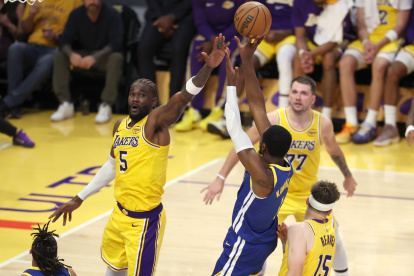 Oklahoma City Thunders debutó con victoria ante los Rockets de Houston.