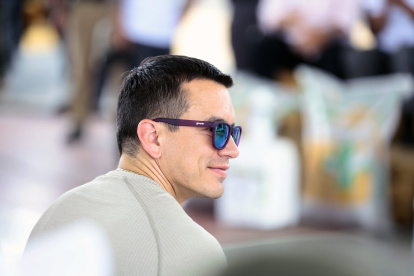 El presidete Daniel Noboa anticipó una baja en el precio del diésel.