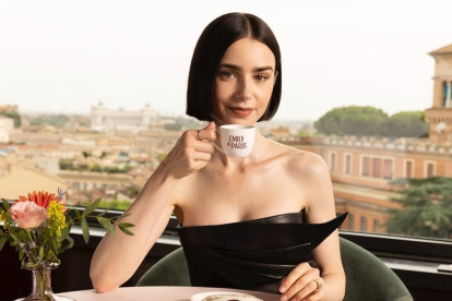 Emily in Paris para su temporada 5.