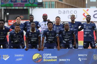 La plantilla semifinalista del Cuenca Juniors en la Copa Ecuador 2025.
