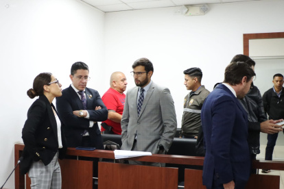 Este 23 de octubre de 2025 se realizó en la Unidad Judicial Anticorrupción la audiencia de revisión de medidas cautelares de José Serrano y Xavier Jordán.