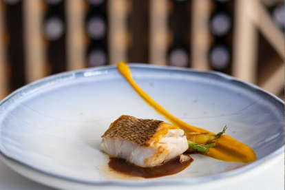 Nuum, ubicado en Cumbayá, se centra en un menú en el que destacan pescados y mariscos.