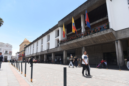 Obras. Algunos procesos del Municipio están estancados en la Sercop.