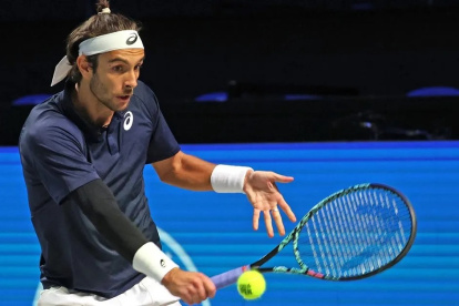 Lorenzo Musetti alcanzó las semifinales del Torneo de Viena tras ganarle a Moutet.