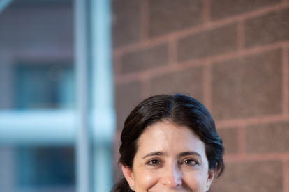 Es Fellow en Estudios Latinoamericanos del Instituto Cato, editora de ElCato.org, y columnista. Es graduada en Ciencias Políticas de la York College of Pennsylvania y master en Comercio y Política Internacional. Es autora del libro Entre el instinto y la razón (Paradiso Editores, 2014).