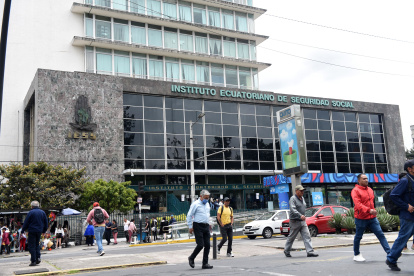 Eln edificio del Instituto Ecutoriano de Seguridad Social en Quito.