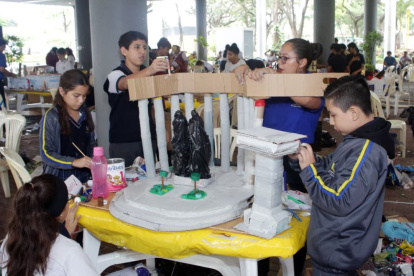 Guayaquil celebra veinte años del concurso ambiental “Reciclarte”