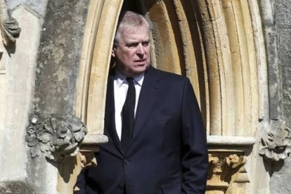 El príncipe Andrés, hermano del Rey Carlos III, podría poner fin a su estancia en Royal Lodge, luego de una controvertida negociación.