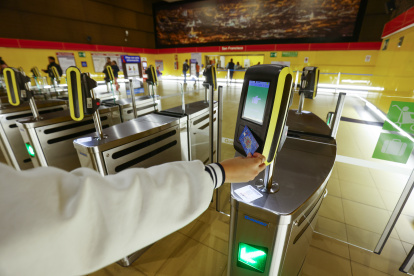 Nueva ruta conecta el Aeropuerto Mariscal Sucre con El Labrador y el Metro de Quito.