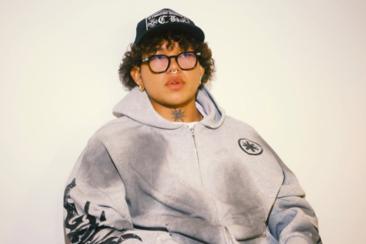 Beéle durante su presentación en el Cuenca Natural Flow, parte de los eventos del feriado de noviembre 2025.