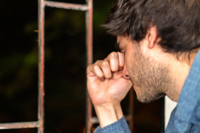 Los modelos tradicionales de masculinidad enfrentan una crisis ante la incertidumbre financiera y el aislamiento social