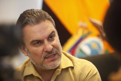 Fotografía de archivo del exministro correísta José Serrano.