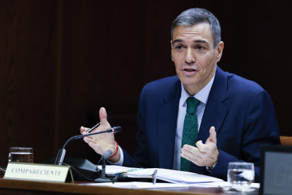 El presidente del Gobierno, Pedro Sánchez, durante su comparecencia ante la comisión de investigación del caso Koldo, este jueves en el Senado