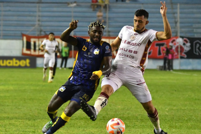 Delfín y Deportivo Cuenca empataron sin goles en el primer duelo de la temporada por la LigaPro 2025.
