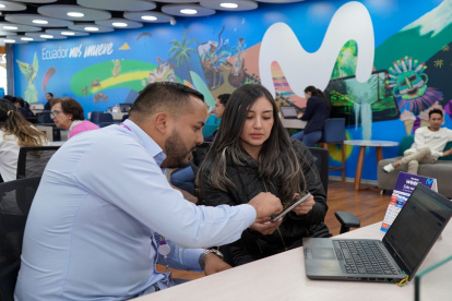 Otecel (Movistar y Tuenti) tiene 5,4 millones de clientes (29,5 % del mercado), según datos de la Arcotel.