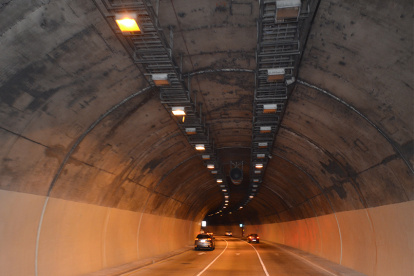 Motivo del cierre: A partir de las 19:00, algunos túneles de la ciudad recibirán mantenimiento programado con revisión de estructuras y sistemas eléctricos para garantizar seguridad.