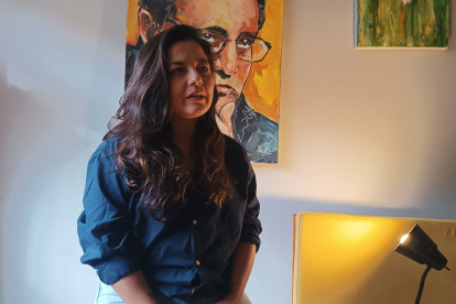 Amanda Villavicencio es comunicadora social, educadora, artista y directora del portal La Fuente, periodismo de investigación.