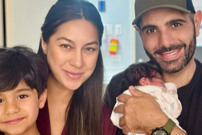 Andrea con su familia: esposo e hijos. Viven en Quito.