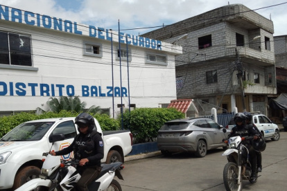 La Policía Nacional sigue investigando los recientes crímenes cometidos en Balzar.