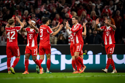 Bayerm Munich se impuso a Bayer Leverkusen y es líder de la Bundesliga