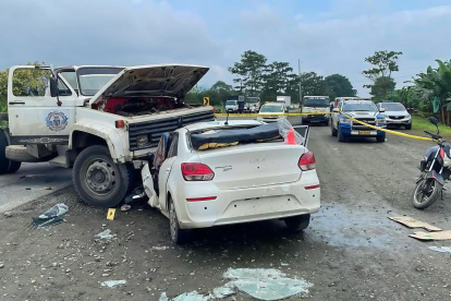 El fiscal murió tras el accidente. Su hija resultó con una fractura y su esposa con heridas leves.