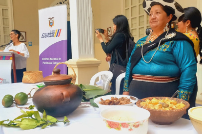 Espacio. Las mujeres lojanas han hallado en la cocina un espacio de encuentro, resistencia, dignidad y esperanza para toda su comunidad.