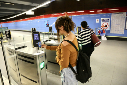 El Metro de Quito funcionará hasta la 01:00 por los espectáculos en el estadio Olimpico Atahualpa por el concierto de Shakira.