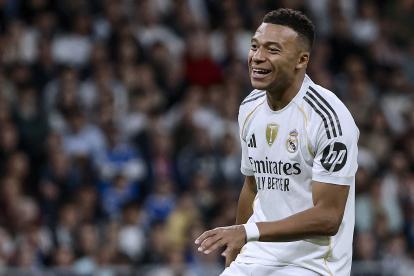 Kylian Mbappé es la referencia ofensiva del Real Madrid en la visita al Liverpool.