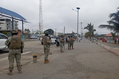 PLAYAS CERRO EL FERIADO CON DOS MUERTOS EN EL MALECON PERIODISTA NESTOR MENDOZA 1/11/2025 AG- GRANASA- PERIODISTA AG- GRANASA