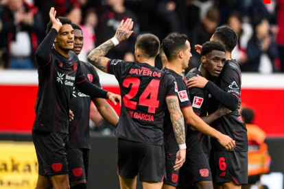 Bayer Leverkusen se mide contra Benfica en la cuarta fecha de la Champions League 2025-26.