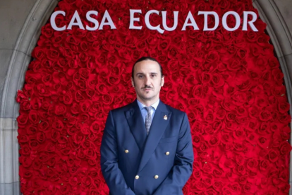 Luis Fernández-Salvador y Campodónico, presidente de la Fundación Identidad Nacional, presenta Casa Ecuador Abu Dhabi – La Embajada de la Naturaleza en el Mundo.