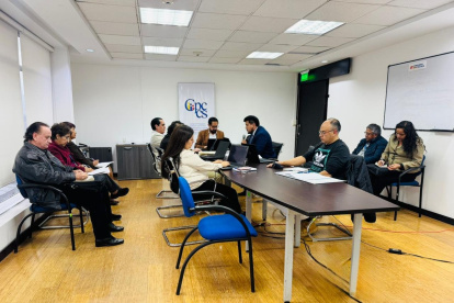 El equipo técnico reanudó la sesión de trabajo este 6 de noviembre de 2025.