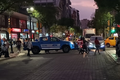 La ATM realizó el cierre de la vía para que la Policía realice los procesos necesarios.