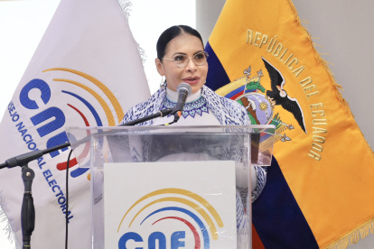 El CNE presentó una denuncia contra Christian Zurita y Andrea González donde señalan inconsistencias contables y falta de respaldo documental.