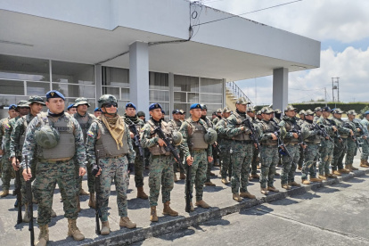 Ecuador atraviesa una crisis de seguridad sin precedentes. Entre enero y julio de 2025 se registraron 5.268 homicidios, un incremento del 40 %.