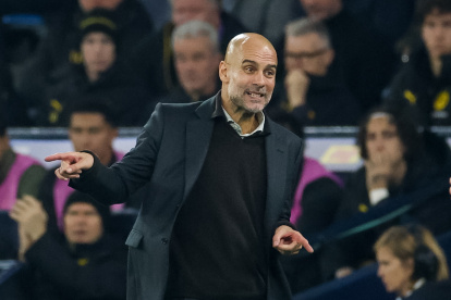 Guardiola, actualmente como técnico del Manchester City, equipo de Inglaterra al que llegó en 2016 proveniente del Bayern Múnich alemán. Antes solo había estado en el Barça.