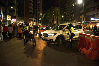 El tráfico se intensificó en la avenida República del Salvador por los desvíos hacia el concierto.