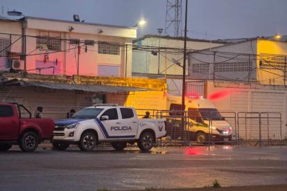 Los privados de libertad heridos fueron llevados a distintas casas de salud de Machala.
