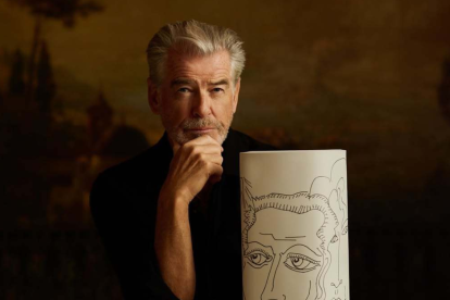 Los seguidores de Pierce Brosnan ven con entusiasmo el reciente acercamiento del actor y productor con su hijo Christopher.