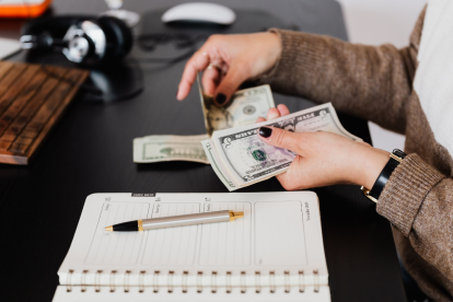 La postulación a las Becas Impulso Ecuador 2025 es completamente digital y permite aplicar desde cualquier lugar del país.