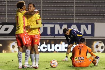 Aucas puso la goleada de la quinta fecha a imponerse 8-0 al Delfín.