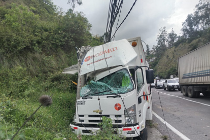 Los accidentes en la avenida Simón Bolívar y Ruta Viva ha ocasionado que se retomen los controles.