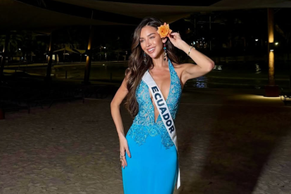 Nadia Mejía deslumbró durante el show en traje de baño en Tailandia.
