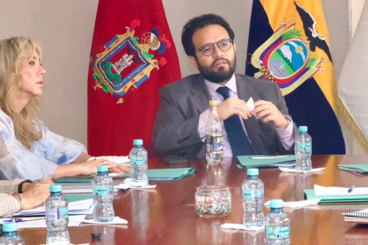 Luego de un pronunciamiento de la Procuraduría, Edgar Lama queda como una especie de "monarca" en el IESS.