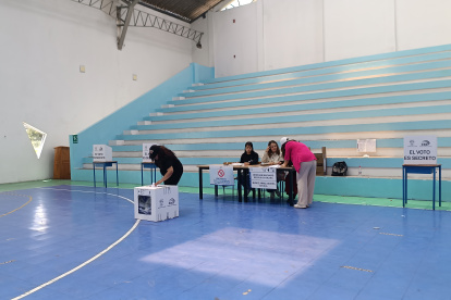En Cuenca la victoria del no en la Consulta Popular y Referéndum es la tendencia a un día del reconocimiento de los resultados oficiales por parte del CNE.
