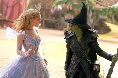 Cynthia Erivo y Ariana Grande han logrado convencer a buena parte de la crítica por su participación en Wicked: por siempre.