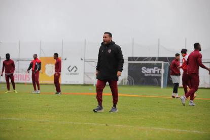 Alejandro Cortez subirá de cargo en el rodillo rojo, donde ya fue preparador físico.