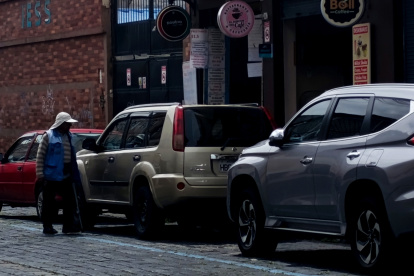 Situación.  Se plantean varios cambios con respecto a los estacionamientos en Riobamba. Hay diversos criterios.